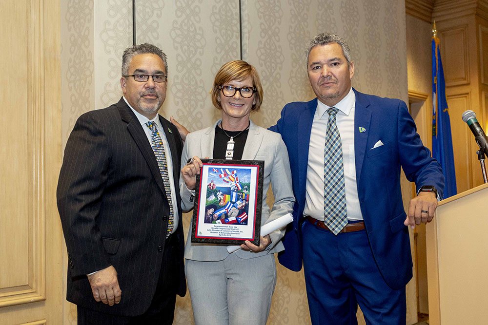 Latin Chamber of Commerce recognizing a Nevada community partner